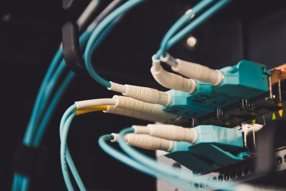 GitLab CI 多個 iOS 簽名任務衝突怎麼辦？2026 排障指南